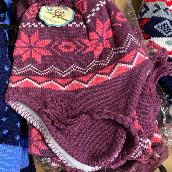 Assorted Lot of 10 Children's Kid's Hat and Scarf Set - Picture 4 of 8